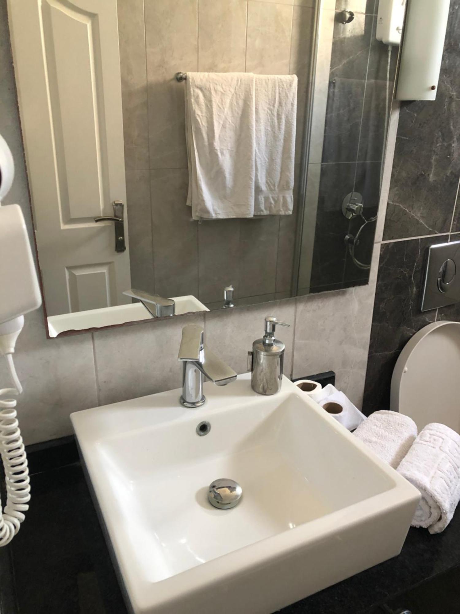 The & Hotel Agios Georgios (Kyrenia)