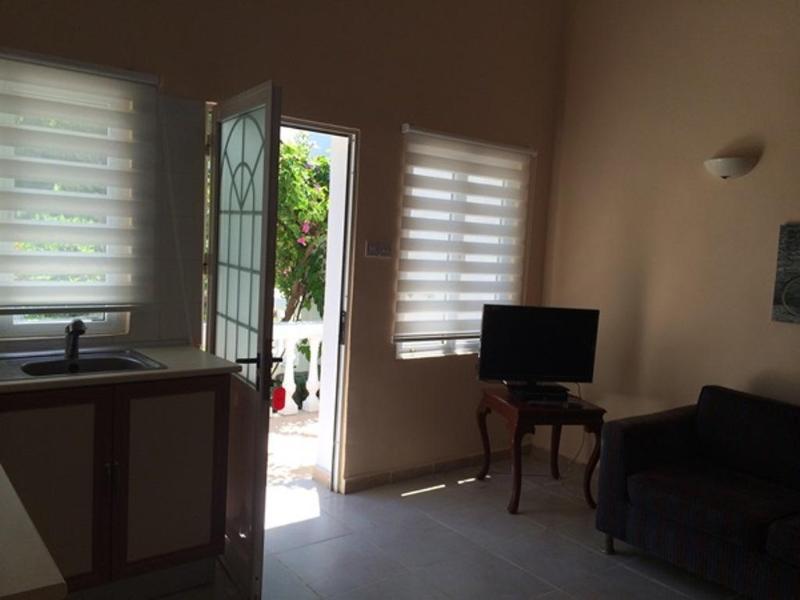 Hotel The & Agios Georgios (Kyrenia)